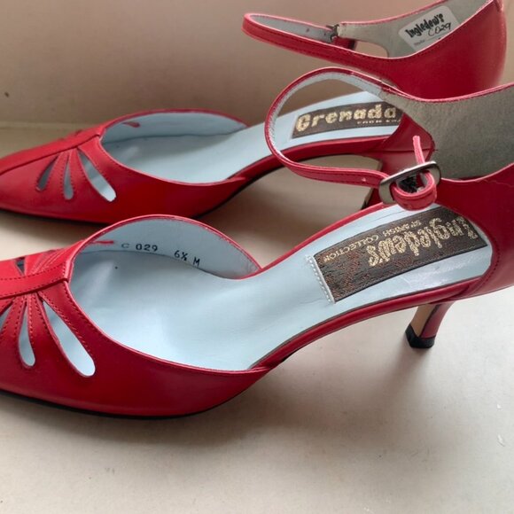 Granada Red Cutout Closed-Toe Pump with Ankle Strap - Picture 4 of 8